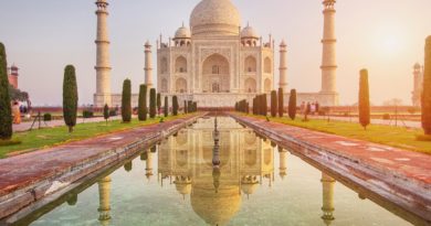 2 Days Delhi and Agra Tour: Taj Mahal Tour at Sunrise 2 Days Delhi and Agra Tour: Taj Mahal Tour at Sunrise